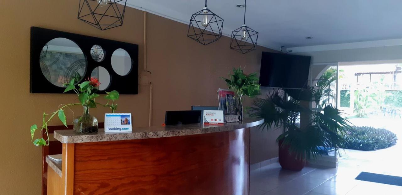 Hotel Vista Verde Huichihuayan Ngoại thất bức ảnh